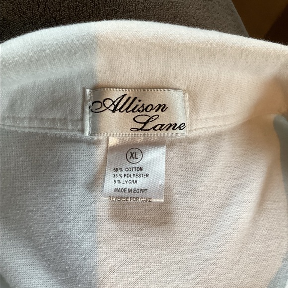 Allison Lane Top - Picture 7 of 7